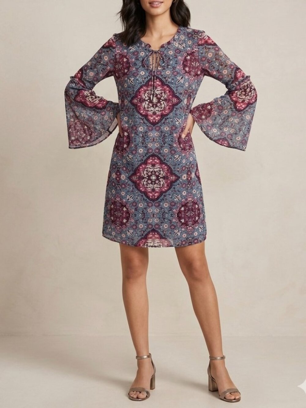 White House Black Market Paisley Women's Dress Bell Sleeves Sz XS Retro Boho 70s
